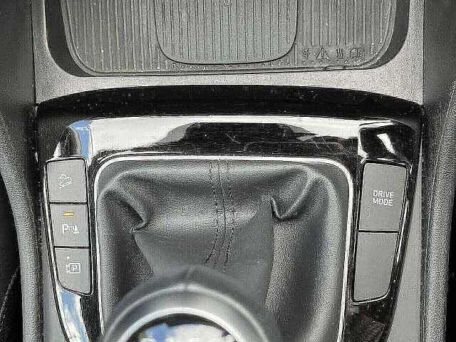 Hyundai TUCSON 1.6T Premium 5dr