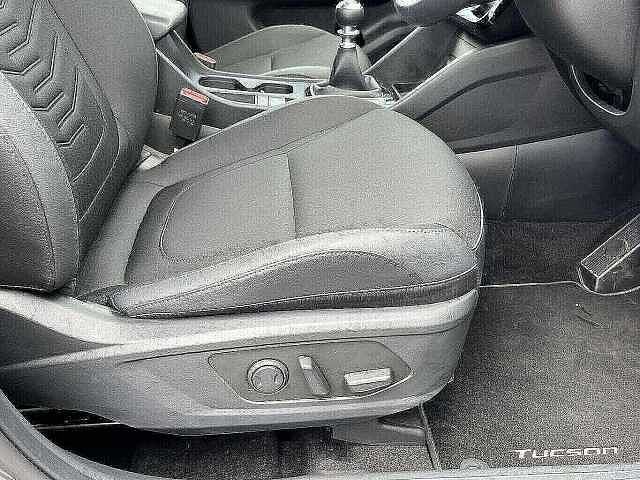 Hyundai TUCSON 1.6T Premium 5dr