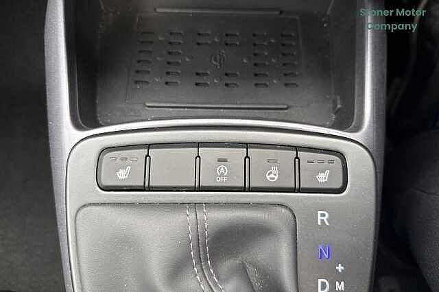 Hyundai i10 1.2 [79] Premium 5dr Auto [Nav]