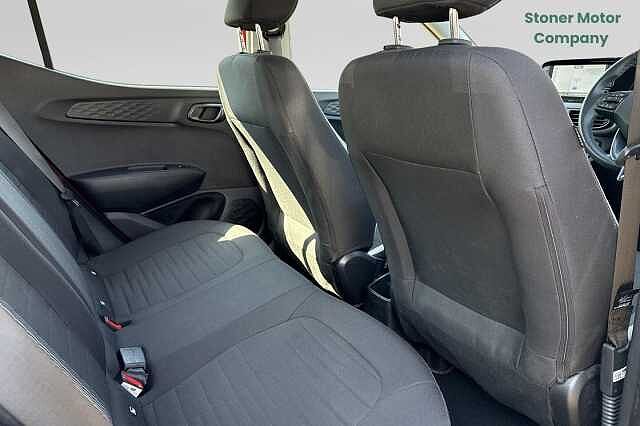 Hyundai i10 1.0 [63] Advance 5dr Auto [Nav]