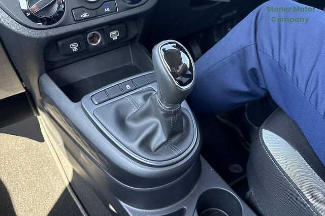 Hyundai i10 1.0 [63] Advance 5dr Auto [Nav]