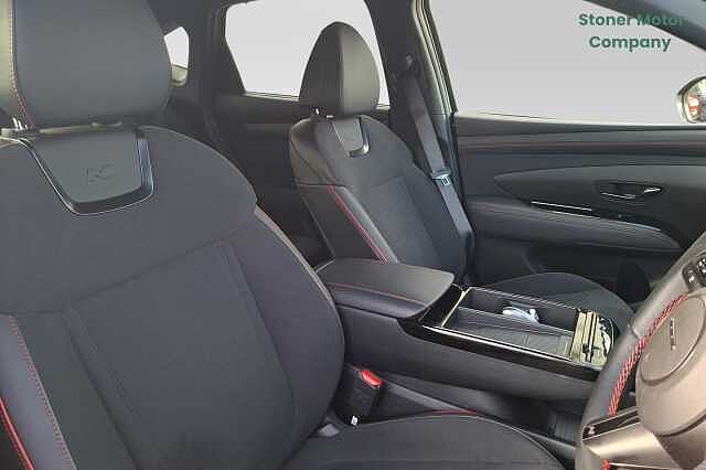 Hyundai TUCSON 1.6T Plug-in Hybrid N Line 5dr Auto Black