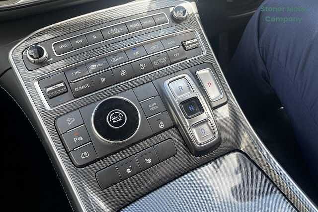 Hyundai SANTA FE 1.6 TGDi Hybrid Premium 5dr Auto Brown