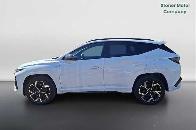 Hyundai TUCSON 1.6T Hybrid N Line 5dr Auto White