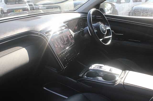 Hyundai TUCSON 1.6 TGDi Hybrid 230 Ultimate 5dr 2WD Auto White