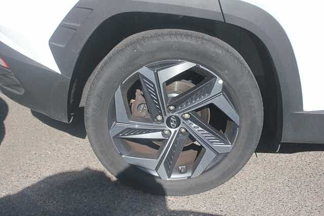 Hyundai TUCSON 1.6 TGDi Hybrid 230 Ultimate 5dr 2WD Auto White