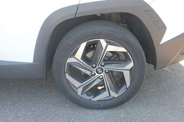 Hyundai TUCSON 1.6 TGDi Hybrid 230 Ultimate 5dr 2WD Auto White