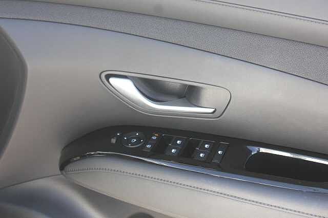 Hyundai TUCSON 1.6T Plug-in Hybrid Ultimate 5dr Auto