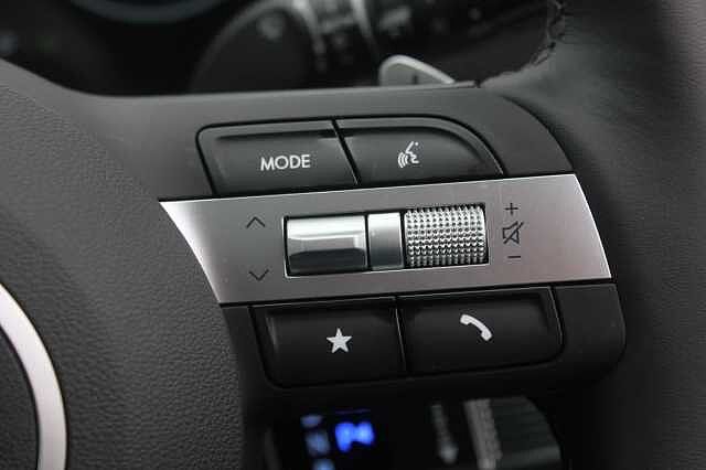 Hyundai TUCSON 1.6T Hybrid Ultimate 5dr Auto Grey