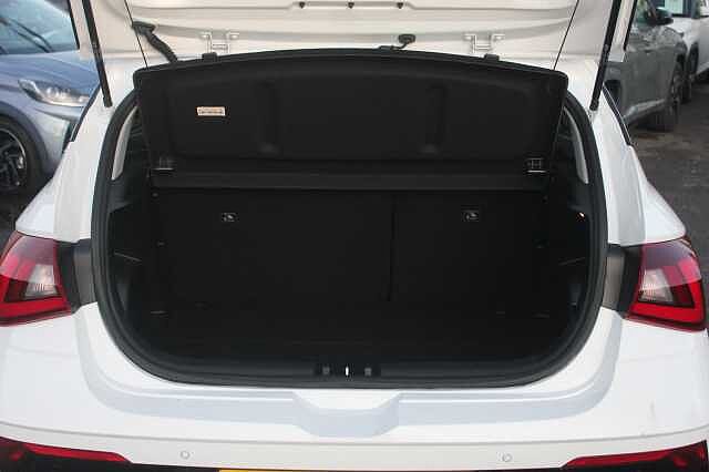 Hyundai I20 1.0T GDi Premium 5dr DCT White