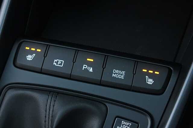 Hyundai I20 1.0T GDi Premium 5dr DCT White