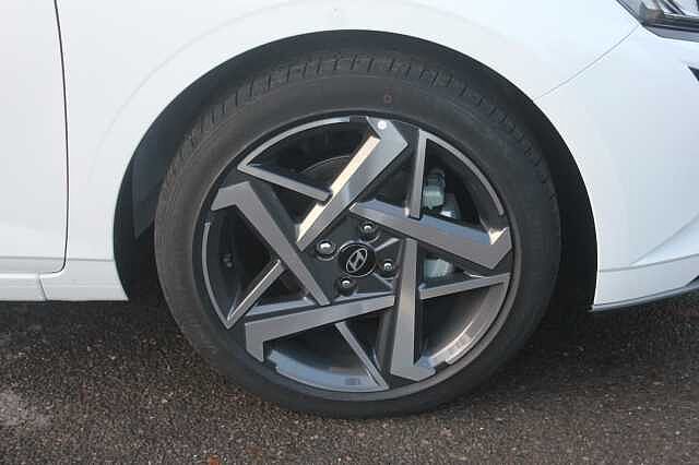 Hyundai I20 1.0T GDi Premium 5dr DCT White