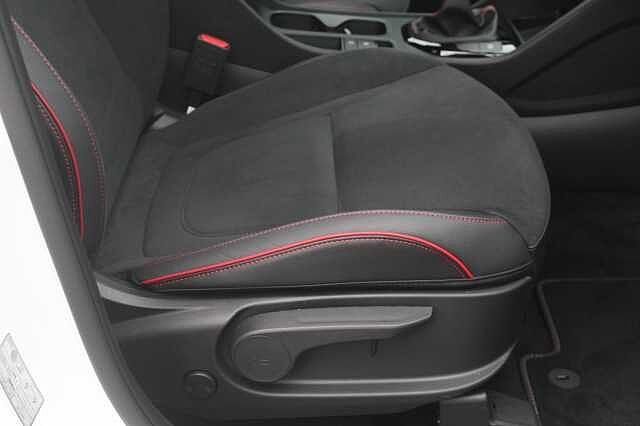 Hyundai TUCSON 1.6T N Line 5dr White