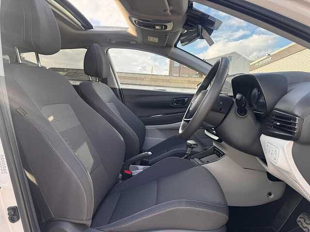 Hyundai BAYON 1.0 T-GDi Ultimate DCT Euro 6 (s/s) 5dr White