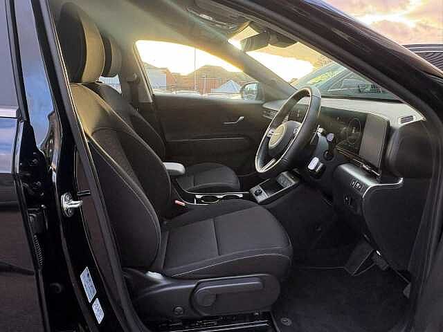 Hyundai KONA 65.4kWh Advance Auto 5dr