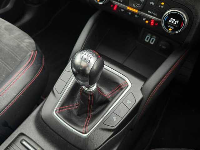 Ford Kuga 1.5T EcoBoost ST-Line X Edition Euro 6 (s/s) 5dr