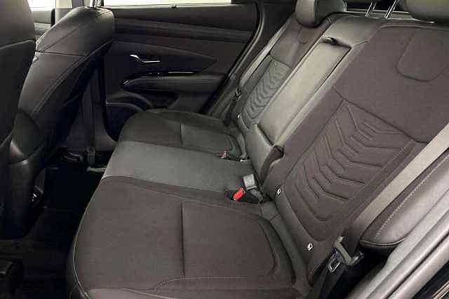 Hyundai TUCSON 1.6 T-GDi Premium Auto Euro 6 (s/s) 5dr Black