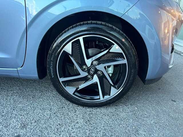 Hyundai i10 1.2 Premium Auto Euro 6 (s/s) 5dr