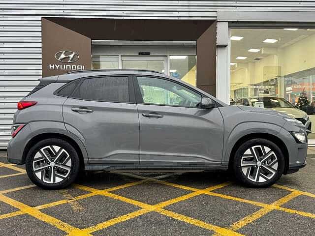 Hyundai KONA 64kWh Ultimate Auto 5dr (10.5kW Charger) Grey