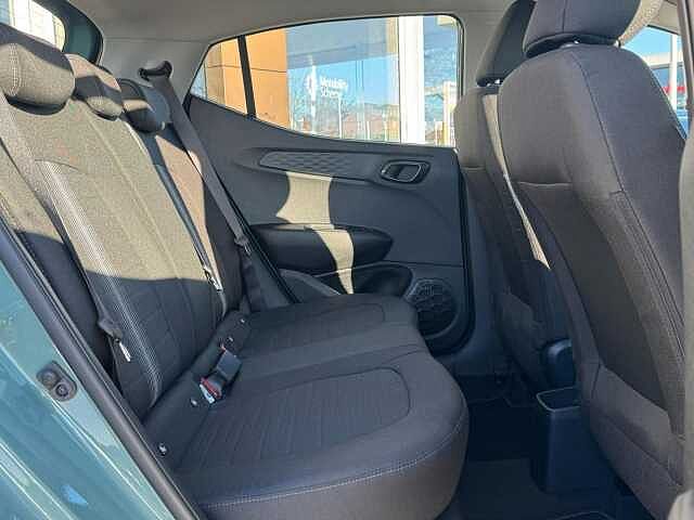 Hyundai I10 1.0 Advance Euro 6 (s/s) 5dr Green