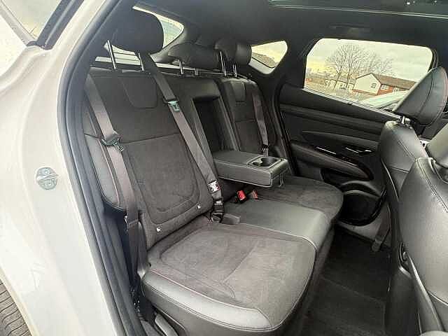 Hyundai TUCSON 1.6 T-GDi 13.8kWh N Line S Auto Euro 6 (s/s) 5dr White