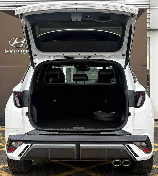 Hyundai TUCSON 1.6 T-GDi 13.8kWh N Line S Auto Euro 6 (s/s) 5dr White