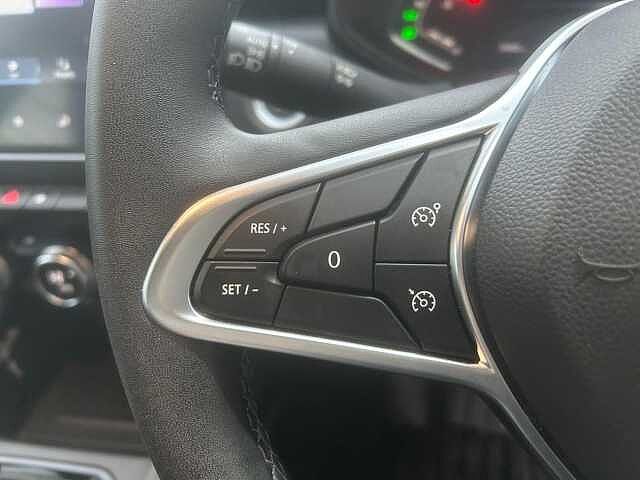 Renault Clio 1.0 TCe Evolution Euro 6 (s/s) 5dr