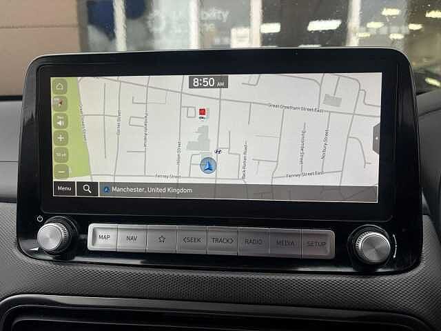 Hyundai KONA 39kWh SE Connect Auto 5dr (10.5kW Charger)