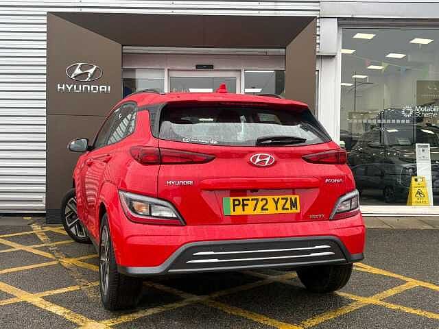 Hyundai KONA 39kWh SE Connect Auto 5dr (10.5kW Charger)