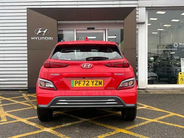 Hyundai KONA 39kWh SE Connect Auto 5dr (10.5kW Charger)