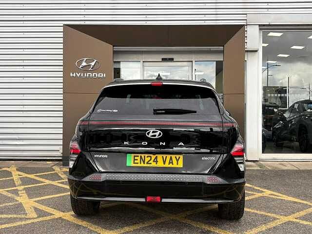 Hyundai KONA 65.4kWh Ultimate Auto 5dr Black