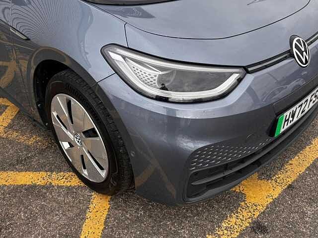Volkswagen ID.3 Pro Performance 58kWh Family Auto 5dr