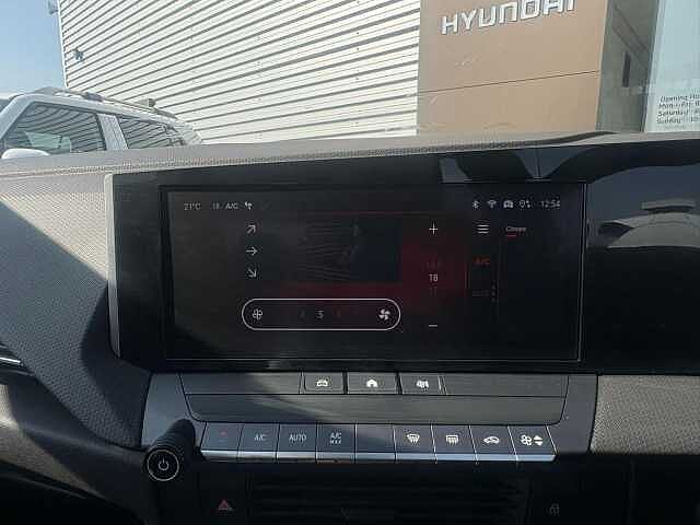 Vauxhall Astra 1.5 Turbo D Design Auto Euro 6 (s/s) 5dr