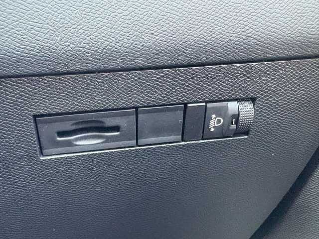 Vauxhall Astra 1.5 Turbo D Design Auto Euro 6 (s/s) 5dr