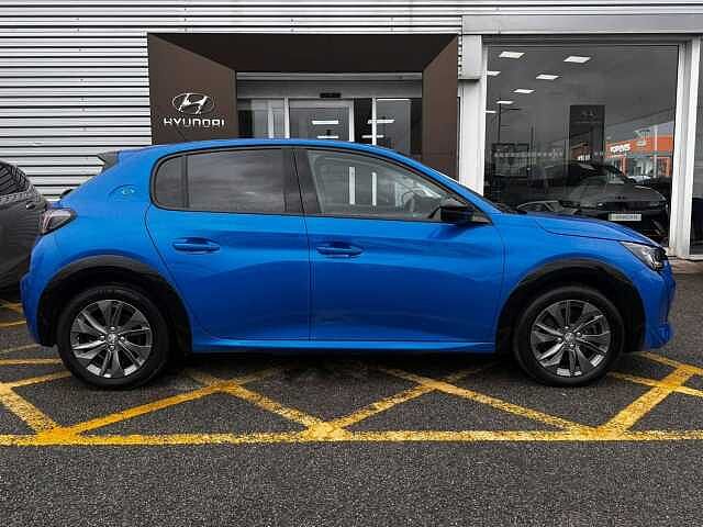 Peugeot E-208 50kWh Allure Premium + Auto 5dr (7.4kW Charger)