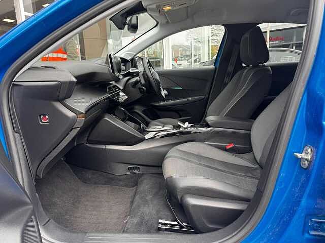 Peugeot E-208 50kWh Allure Premium + Auto 5dr (7.4kW Charger)