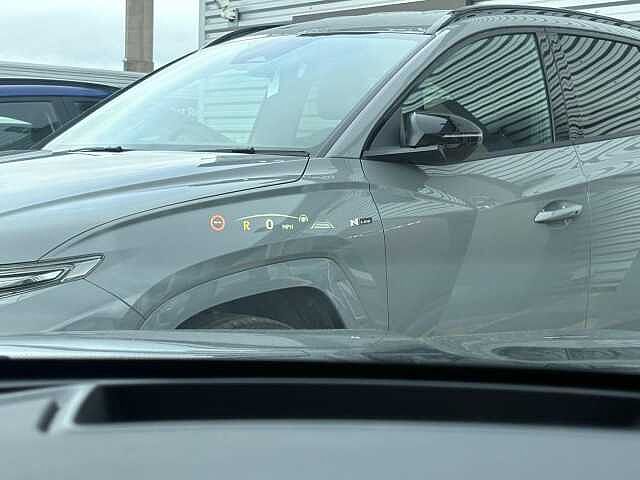 Lexus LBX 1.5 VVT-iE Takumi E-CVT Euro 6 (s/s) 5dr