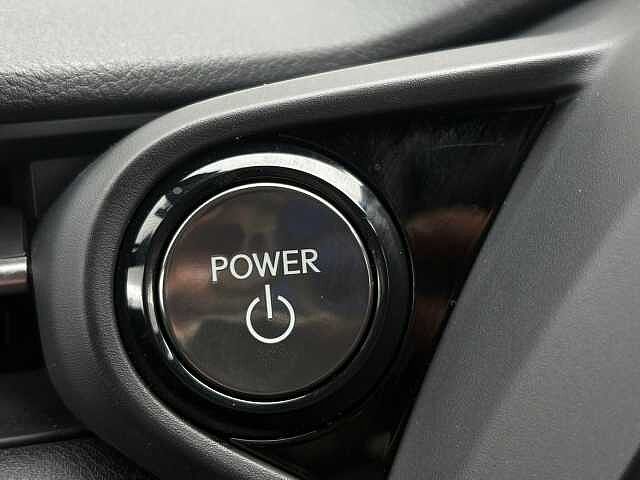 Lexus LBX 1.5 VVT-iE Takumi E-CVT Euro 6 (s/s) 5dr