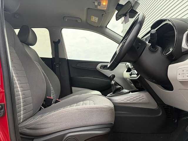 Hyundai I10 1.2 Premium Euro 6 (s/s) 5dr Red