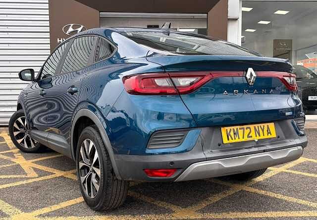 Renault Arkana 1.6 E-TECH Iconic Auto 2WD Euro 6 (s/s) 5dr