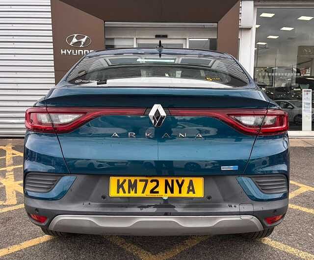 Renault Arkana 1.6 E-TECH Iconic Auto 2WD Euro 6 (s/s) 5dr