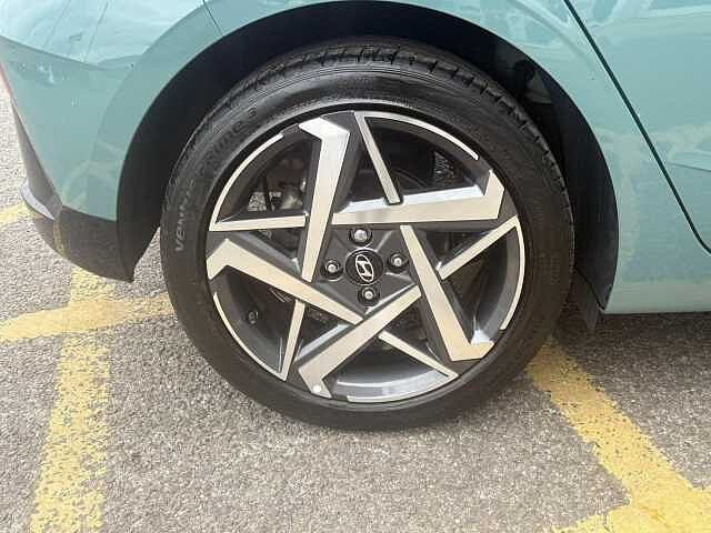 Hyundai I20 1.0 T-GDi Premium Euro 6 (s/s) 5dr Mangrove Green