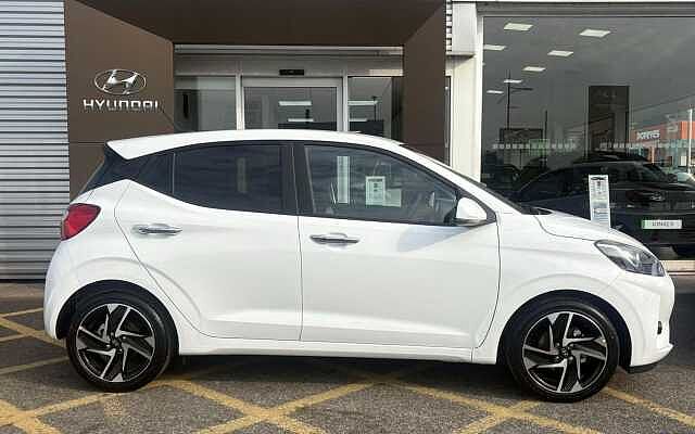 Hyundai i10 1.2 Premium Euro 6 (s/s) 5dr