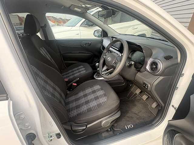Hyundai i10 1.2 Premium Euro 6 (s/s) 5dr