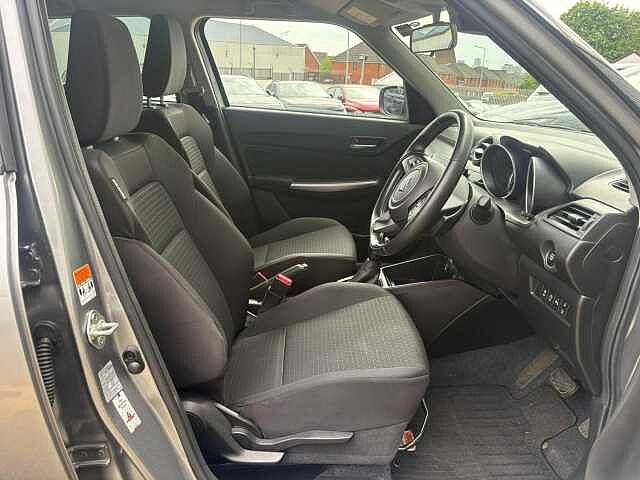 Suzuki Swift 1.2 Dualjet MHEV SZ5 CVT Euro 6 (s/s) 5dr