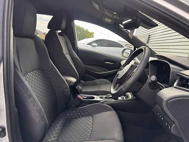Suzuki Swace 1.8h Motion CVT Euro 6 (s/s) 5dr