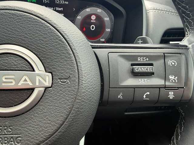 Nissan Qashqai 1.3 DIG-T MHEV N-Connecta XTRON Euro 6 (s/s) 5dr