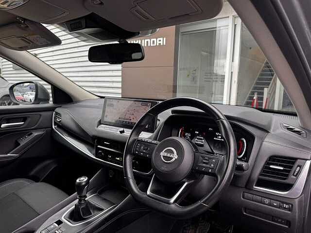 Nissan Qashqai 1.3 DIG-T MHEV N-Connecta Euro 6 (s/s) 5dr
