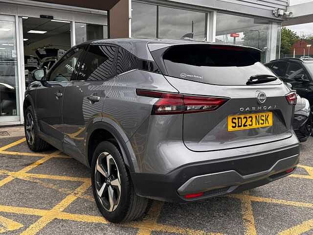 Nissan Qashqai 1.3 DIG-T MHEV N-Connecta Euro 6 (s/s) 5dr