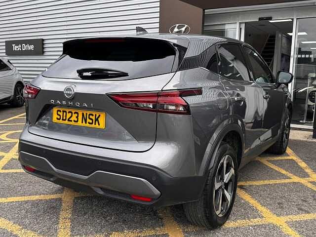 Nissan Qashqai 1.3 DIG-T MHEV N-Connecta Euro 6 (s/s) 5dr